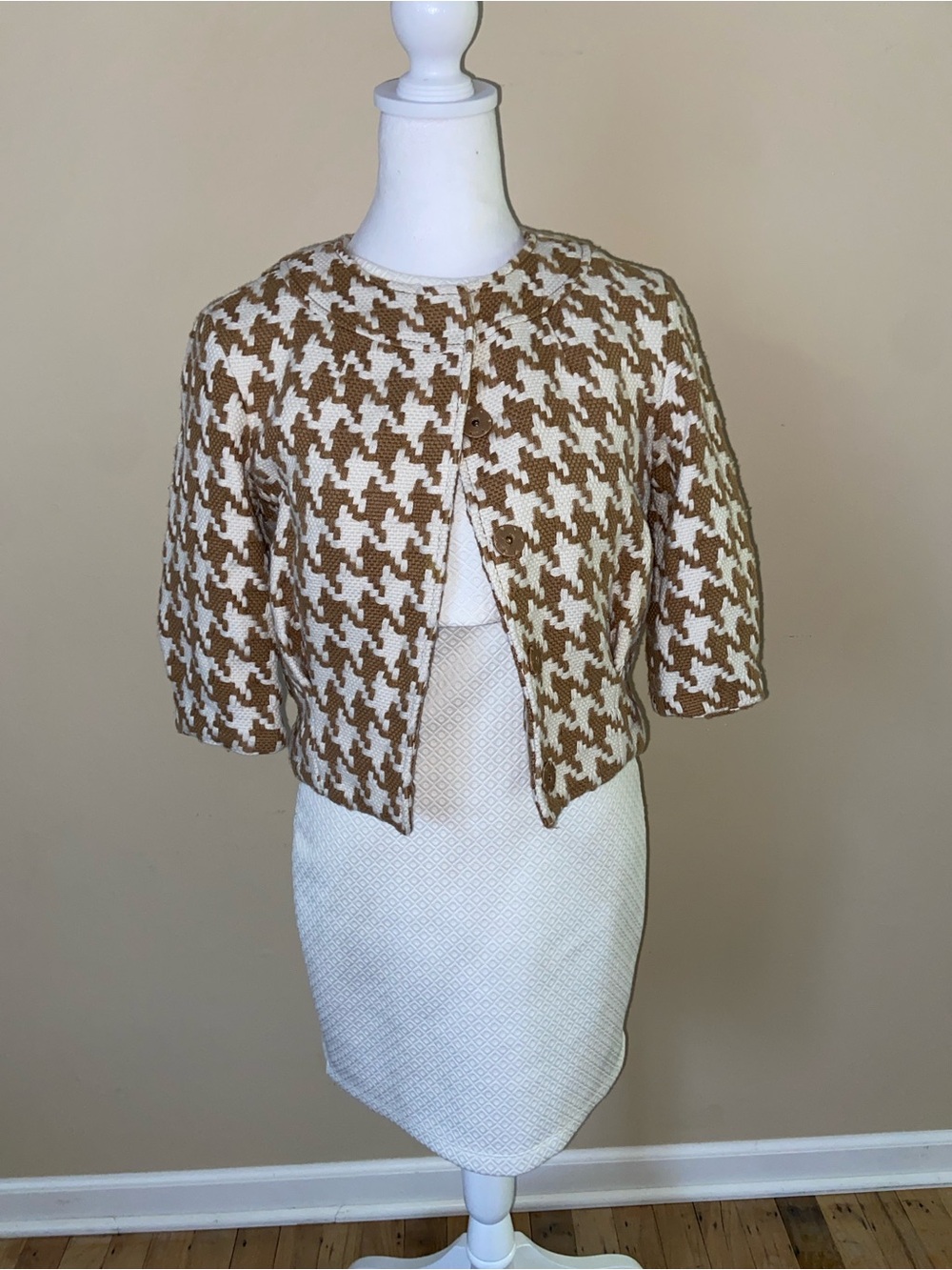 Michael Kors Brown & White Houndstooth Cropped Knit Jacket